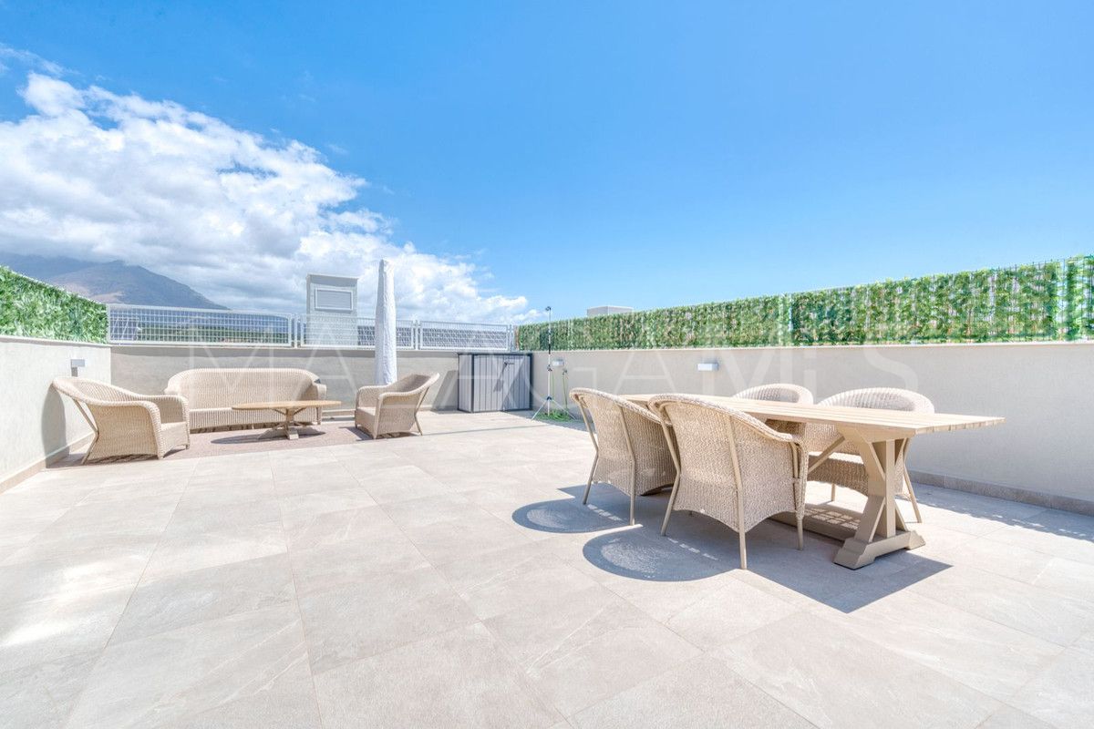 Ático for sale with 2 bedrooms in Estepona