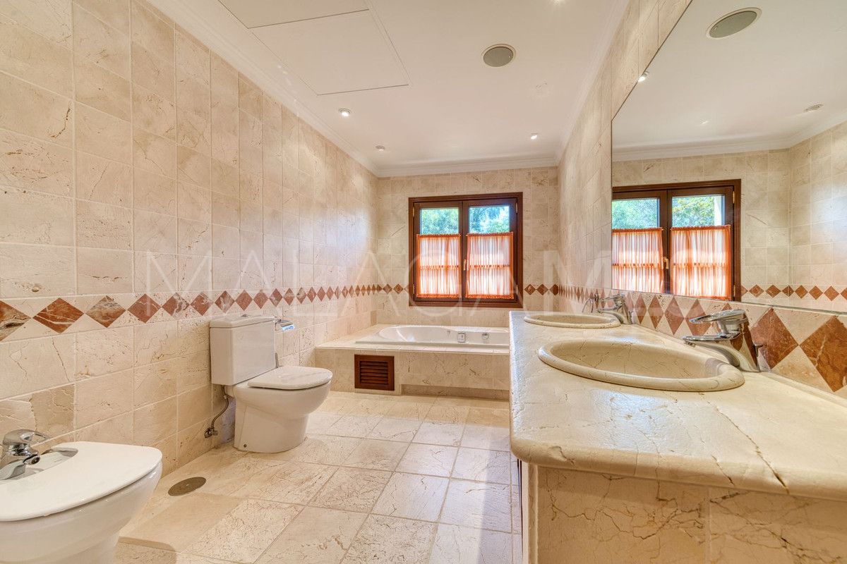 Villa for sale in La Zagaleta