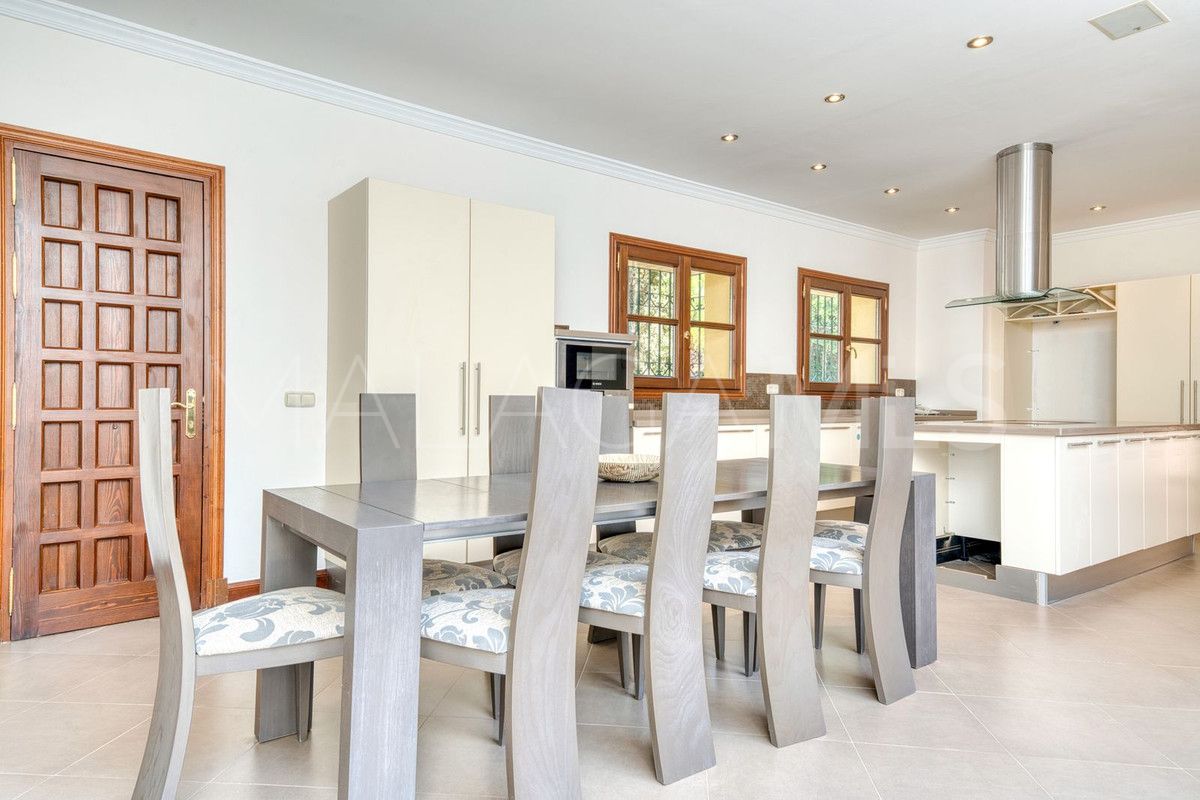 Villa for sale in La Zagaleta