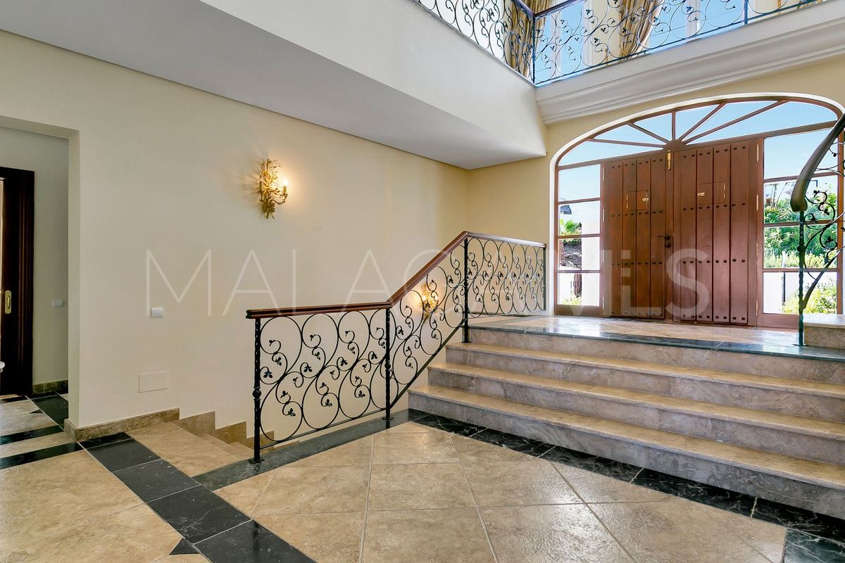 Villa for sale in La Cala Golf Resort
