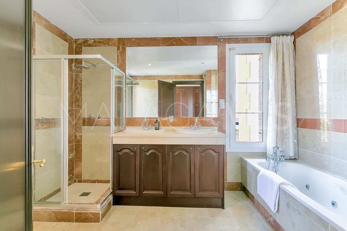 Villa for sale in La Cala Golf Resort
