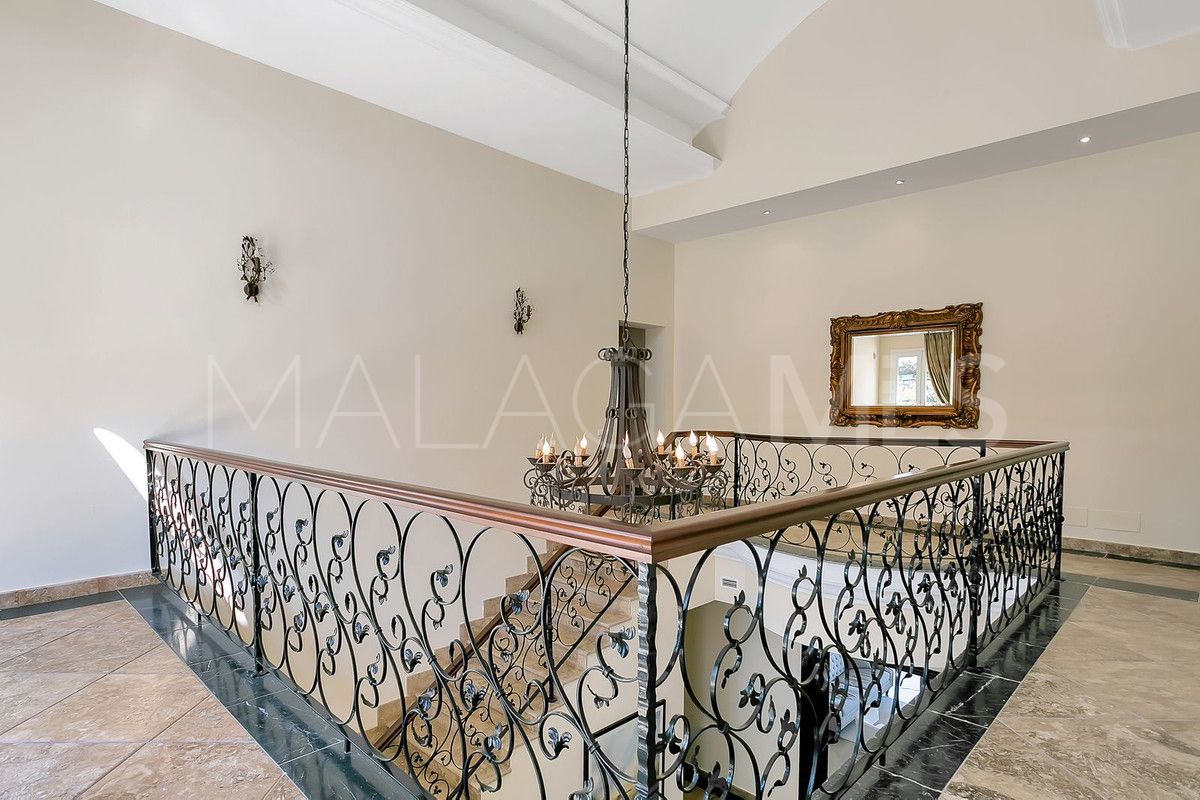 Villa for sale in La Cala Golf Resort