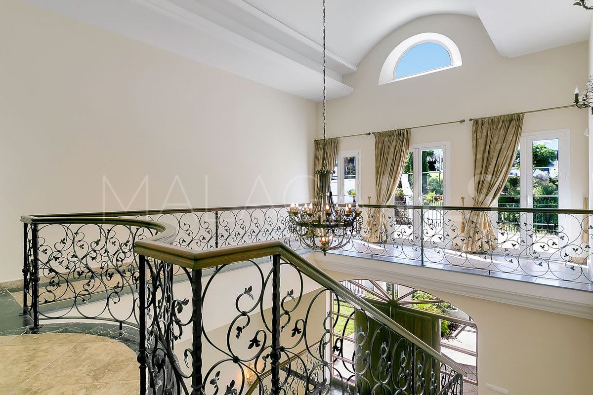 Villa for sale in La Cala Golf Resort