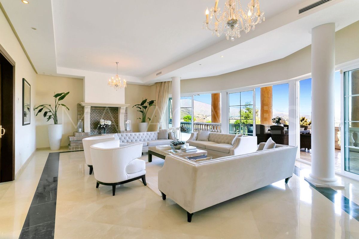 Villa for sale in La Cala Golf Resort
