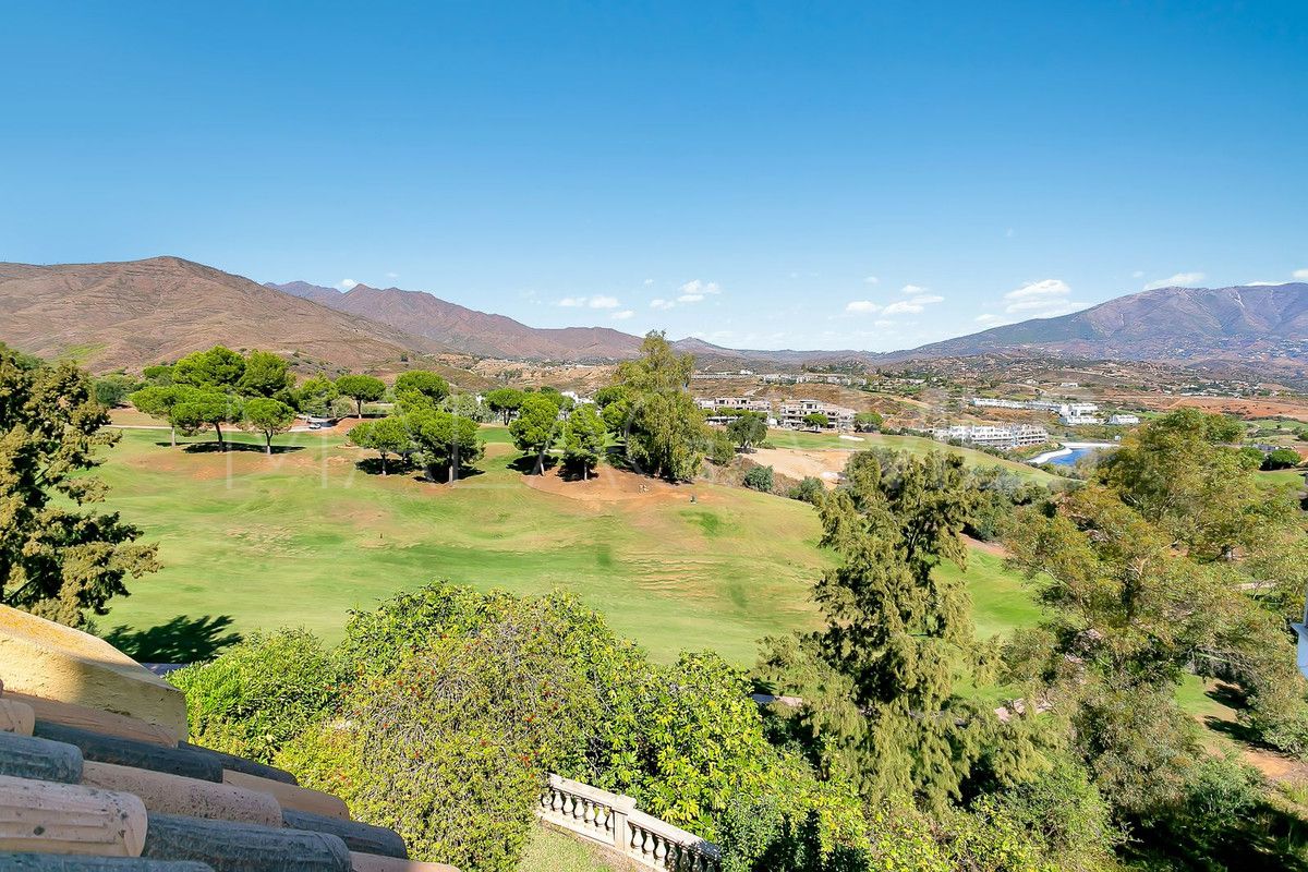 Villa for sale in La Cala Golf Resort