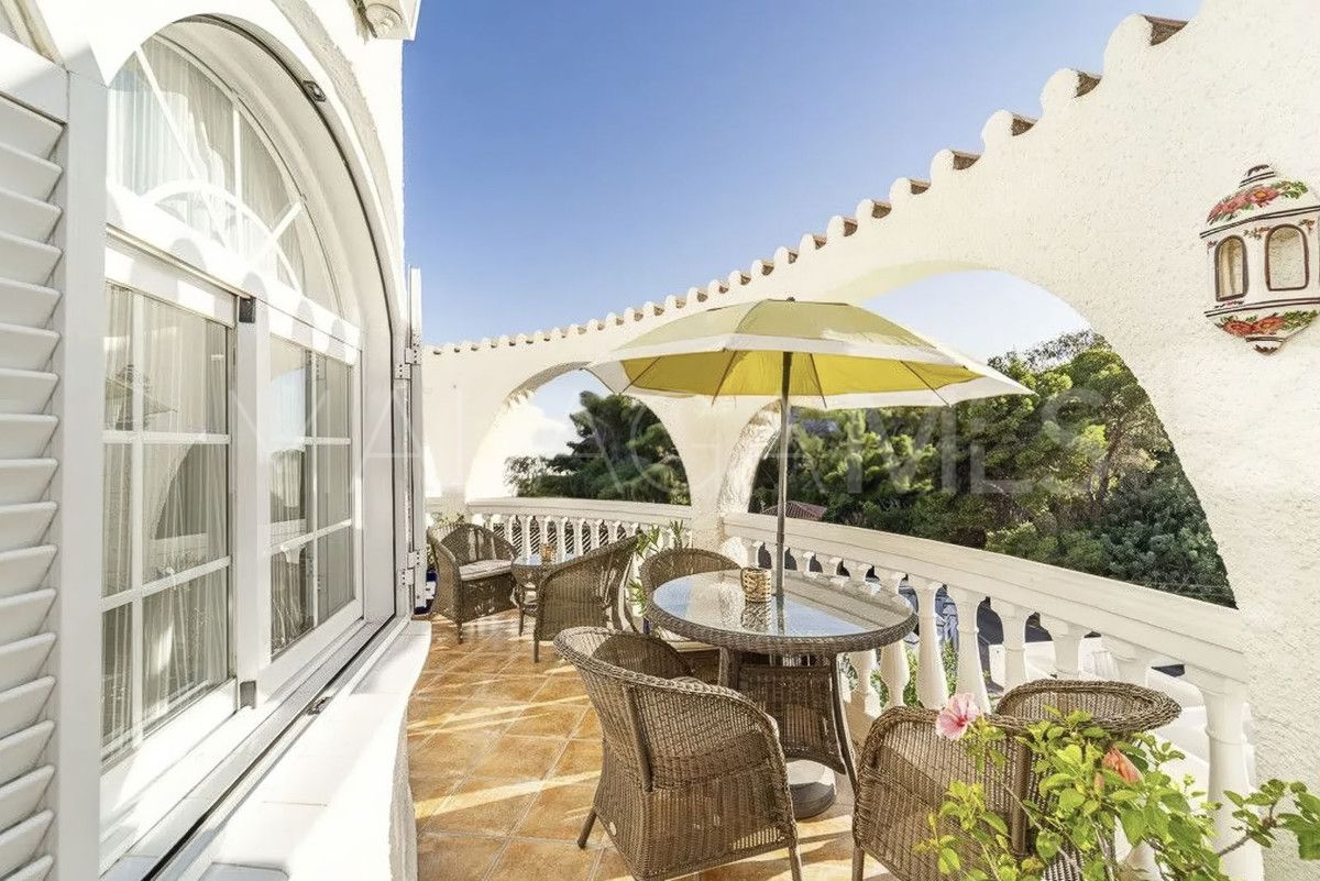Se vende villa with 5 bedrooms in Torreblanca