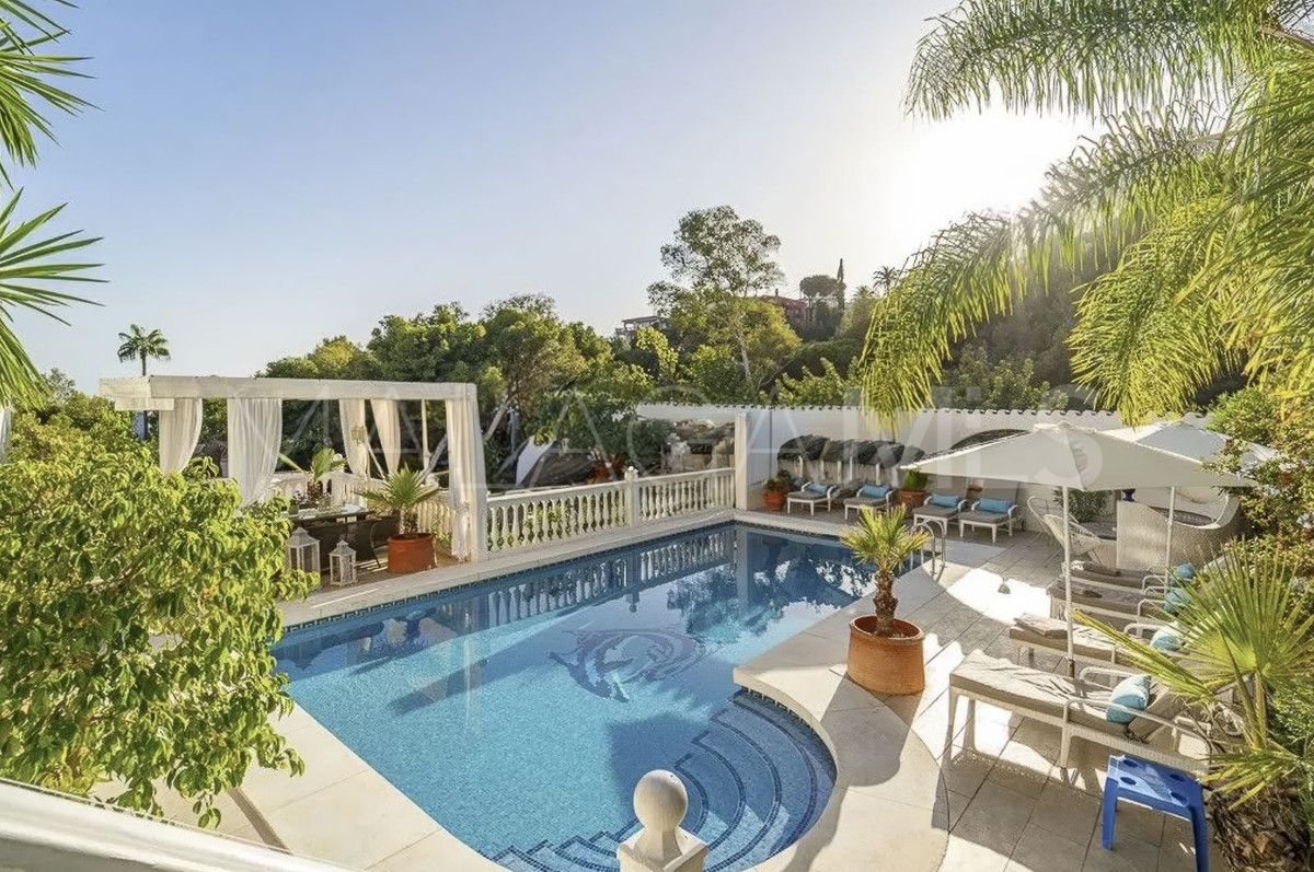 Se vende villa with 5 bedrooms in Torreblanca