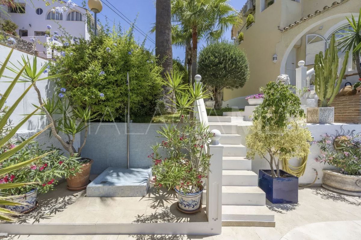 Se vende villa with 5 bedrooms in Torreblanca
