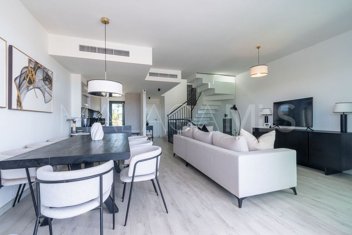Buy Manilva 3 bedrooms villa
