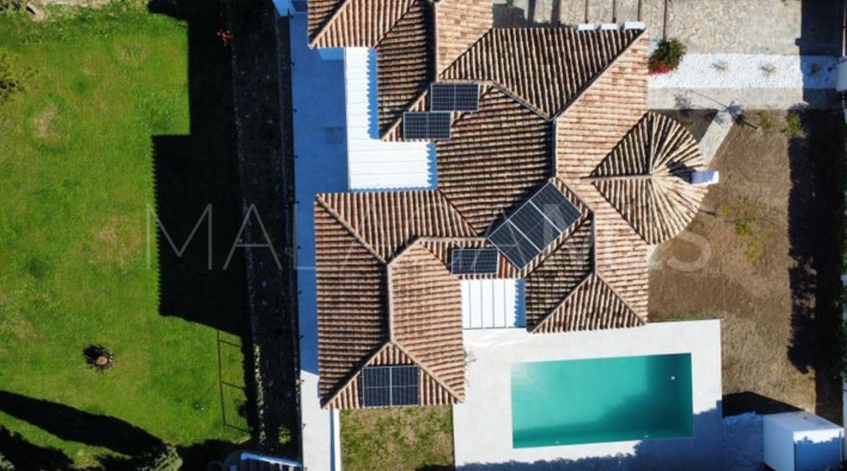 Villa for sale in La Duquesa