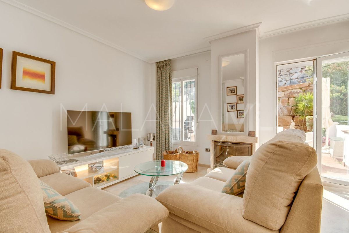 Radhus for sale in Casares Playa
