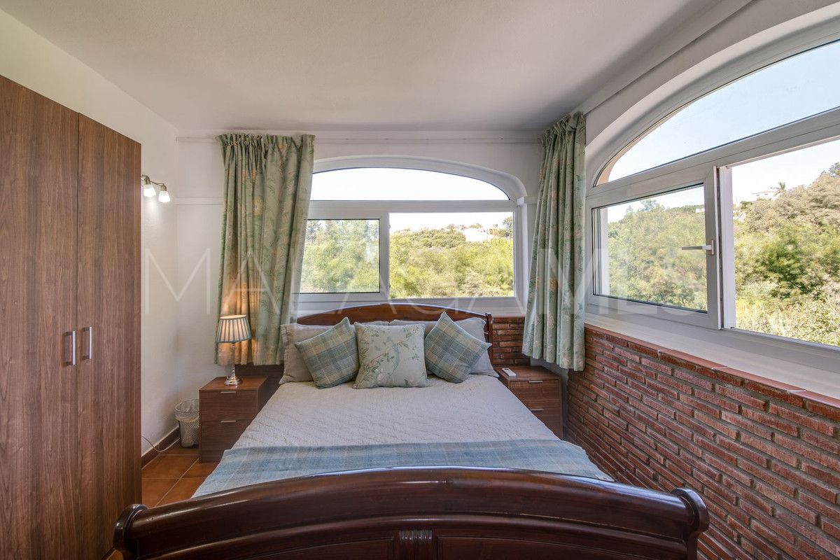 Villa for sale in Coin