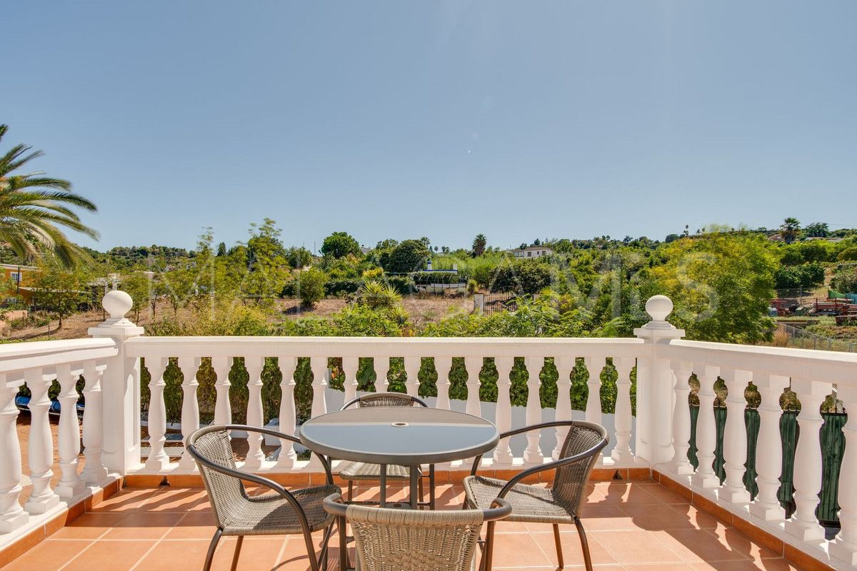 Villa for sale in Coin