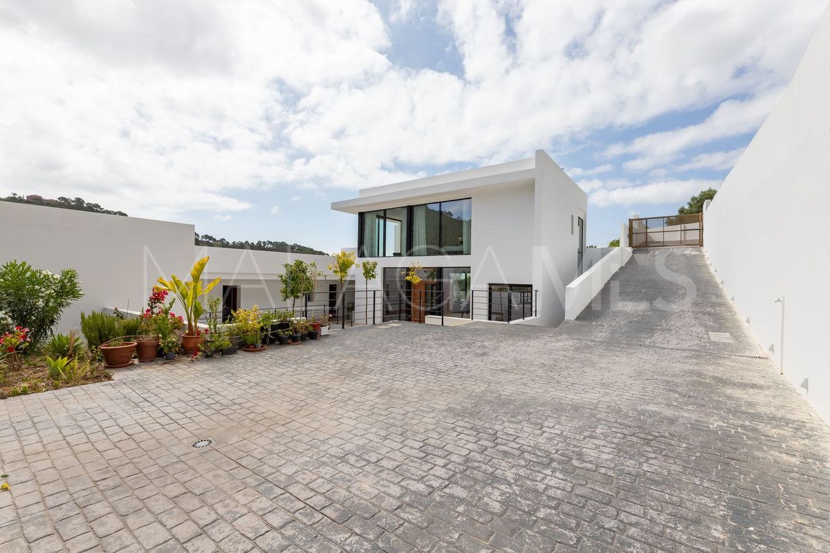 Villa de 6 bedrooms a la venta in Benahavis
