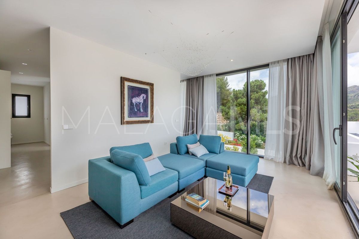 Villa de 6 bedrooms a la venta in Benahavis