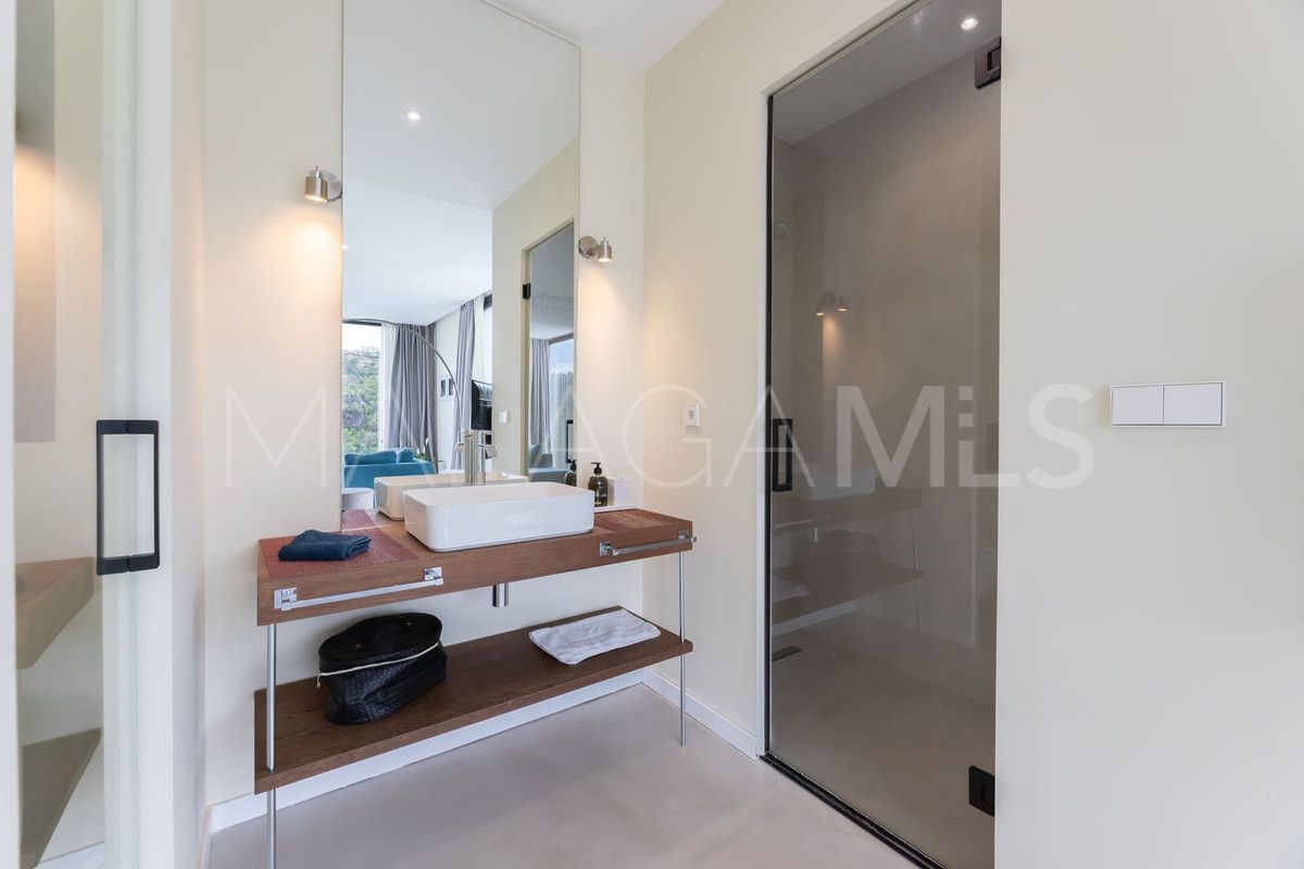Villa de 6 bedrooms a la venta in Benahavis