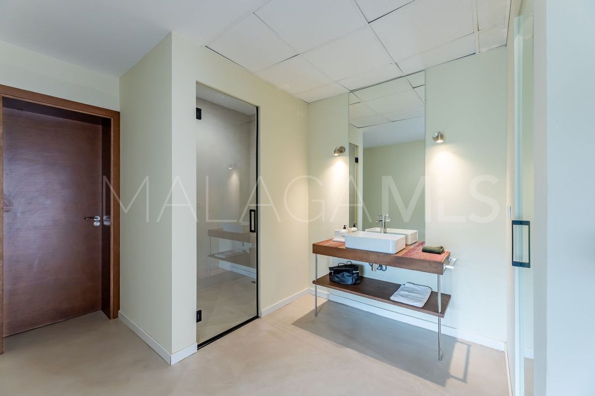 Villa de 6 bedrooms a la venta in Benahavis