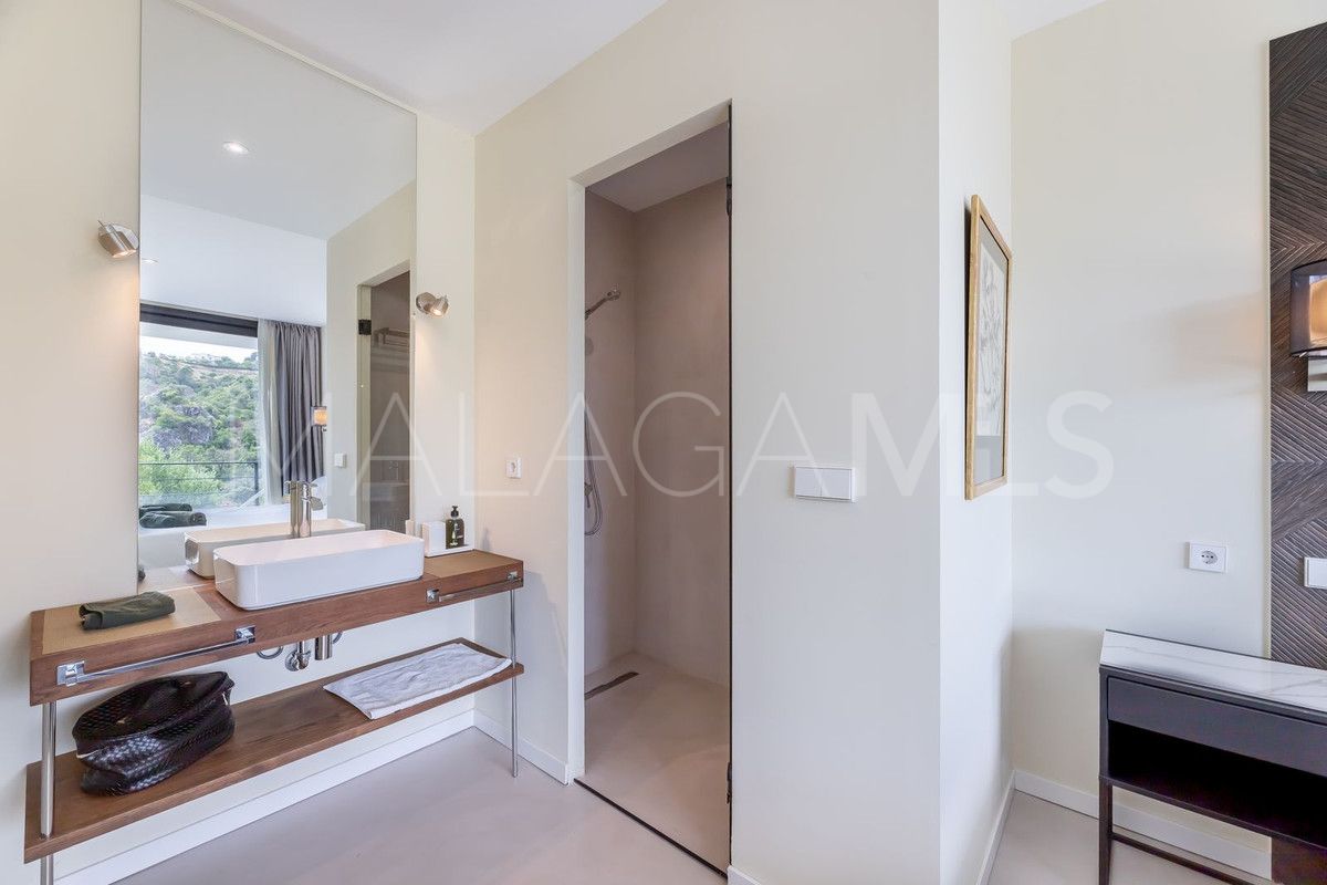 Villa de 6 bedrooms a la venta in Benahavis