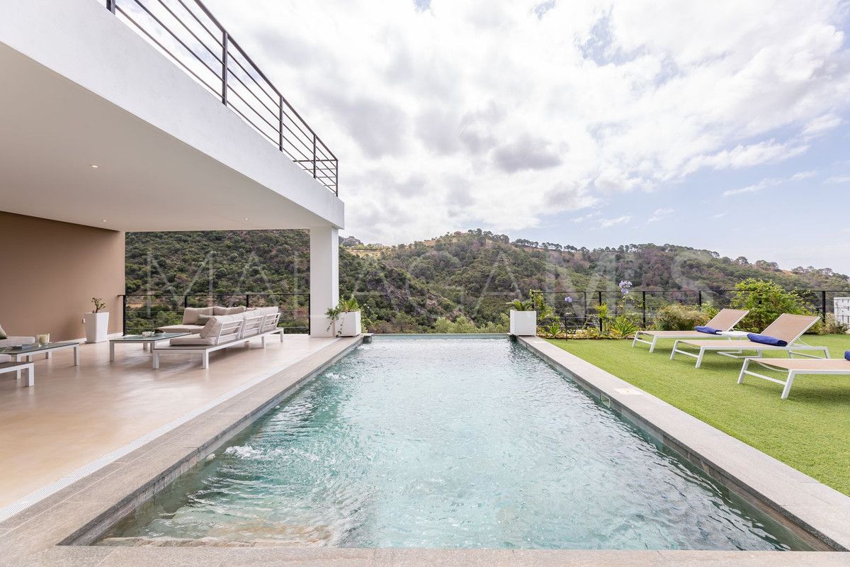 Villa de 6 bedrooms a la venta in Benahavis