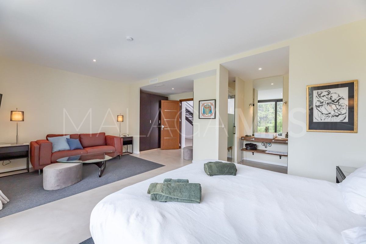Villa de 6 bedrooms a la venta in Benahavis