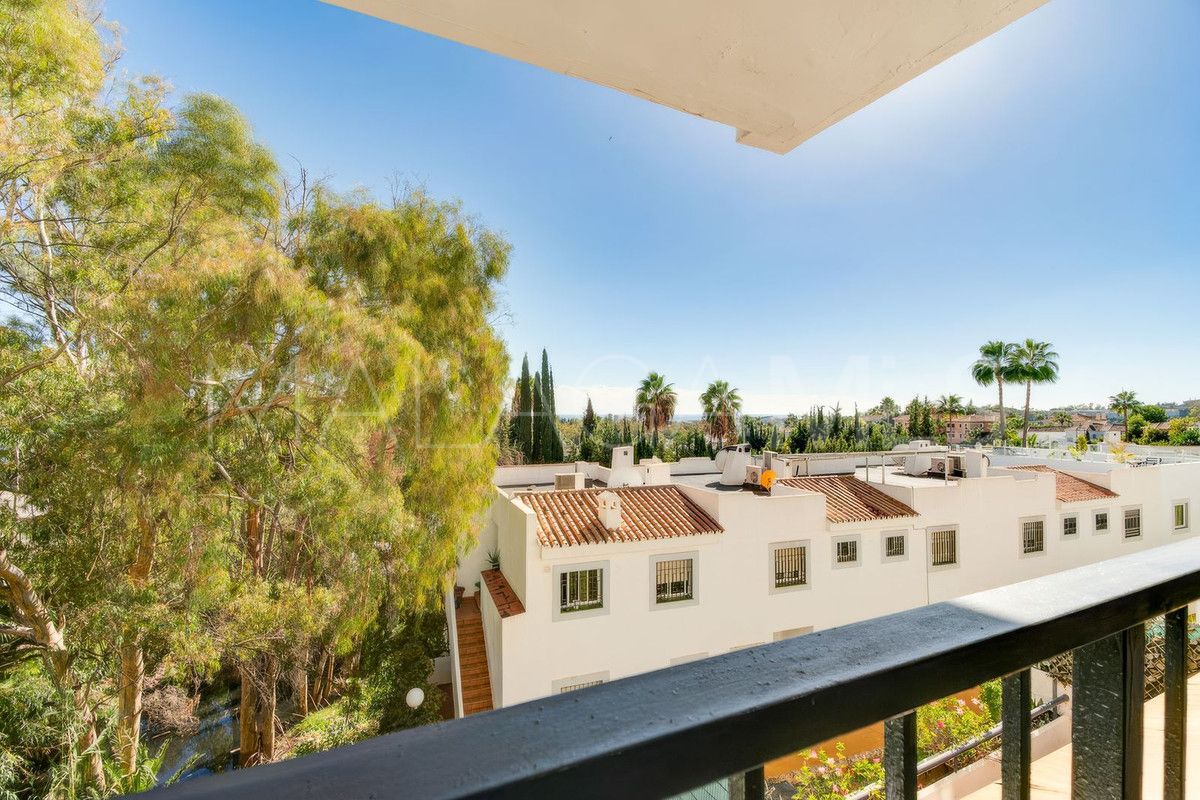 Radhus for sale in Nueva Andalucia