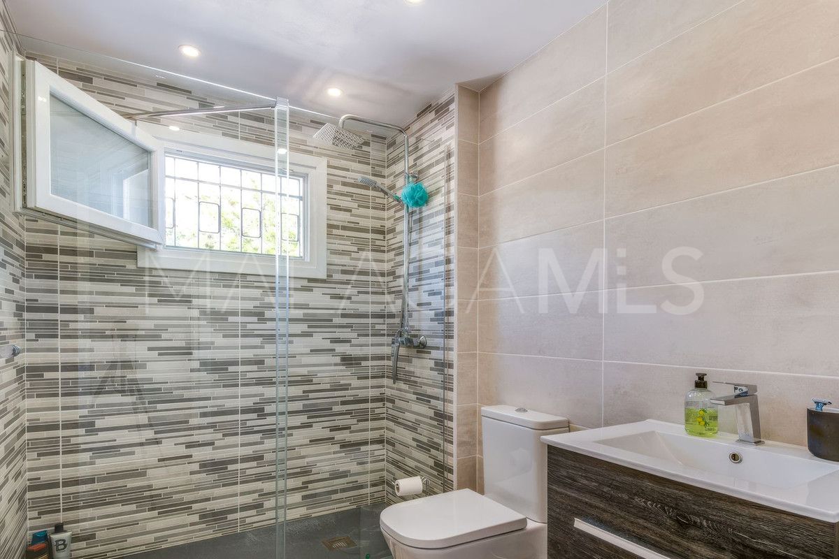 Radhus for sale in Nueva Andalucia