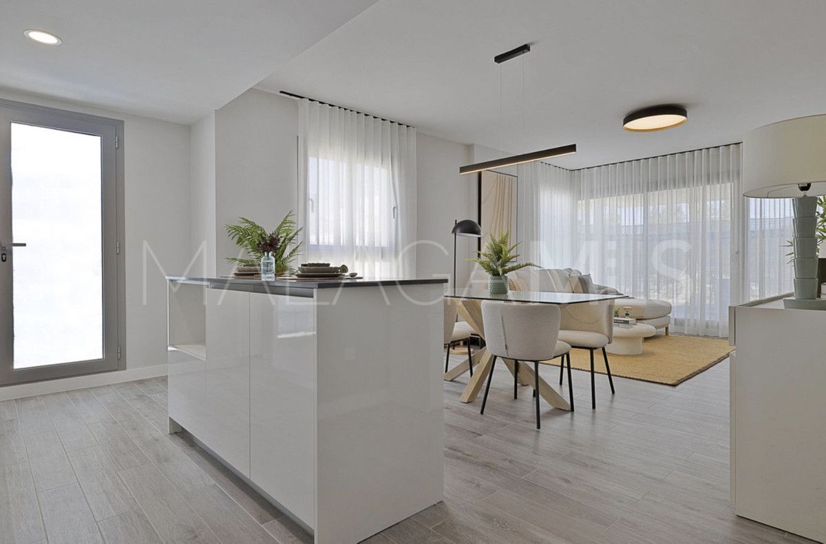 Buy apartamento with 4 bedrooms in Mijas Costa
