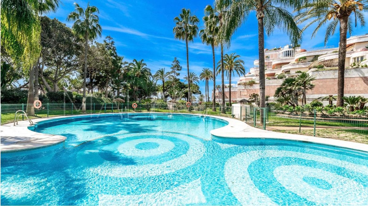 Lägenhet for sale in Marbella - Puerto Banus