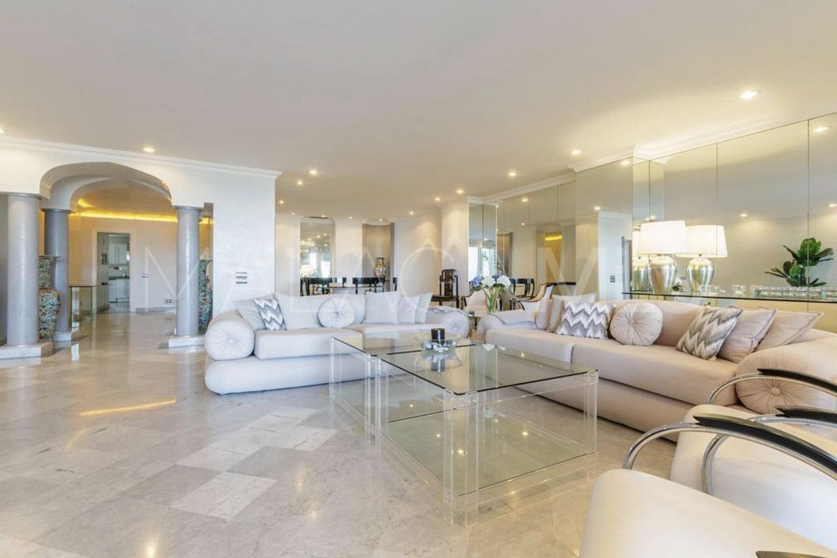 Lägenhet for sale in Marbella - Puerto Banus