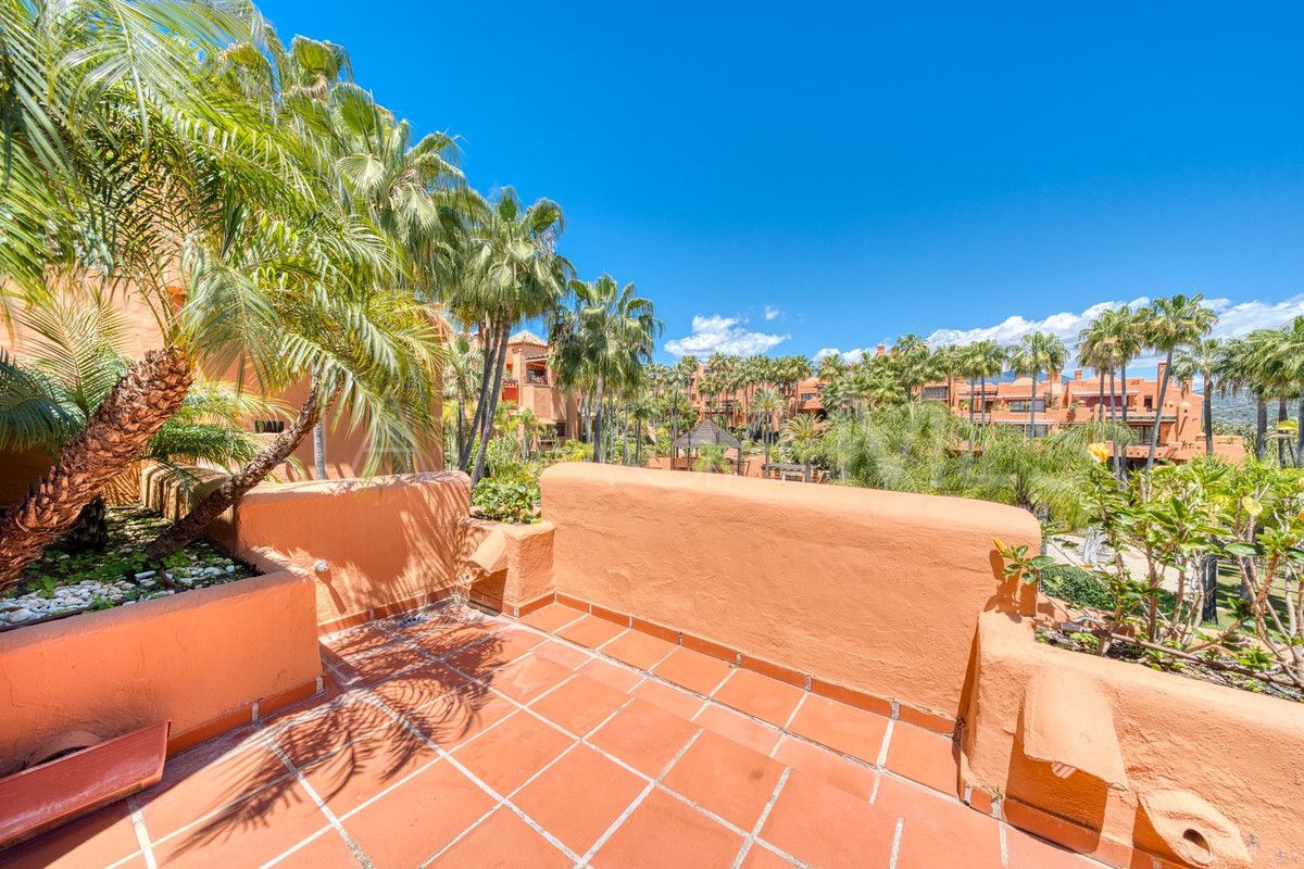 Wohnung for sale in Marbella - Puerto Banus