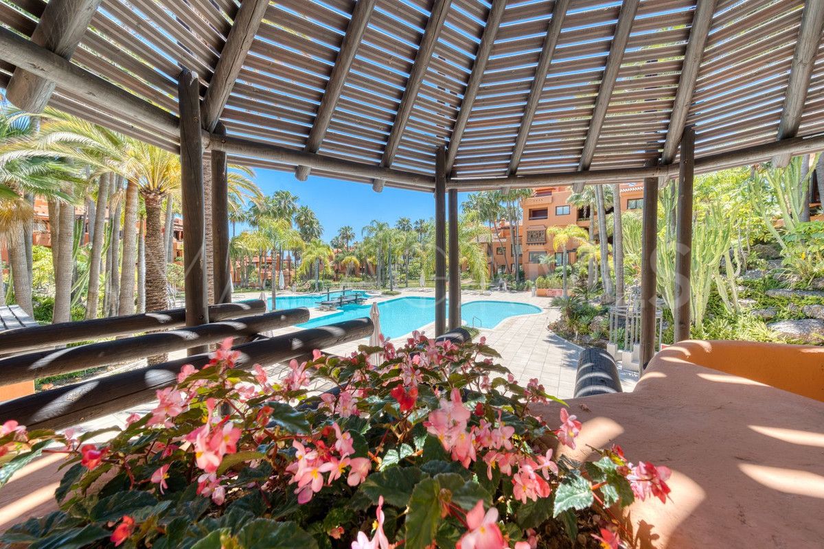 Wohnung for sale in Marbella - Puerto Banus