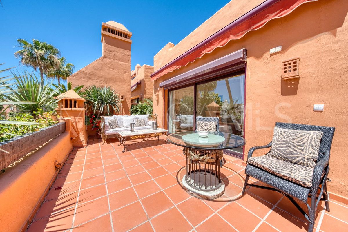 Wohnung for sale in Marbella - Puerto Banus