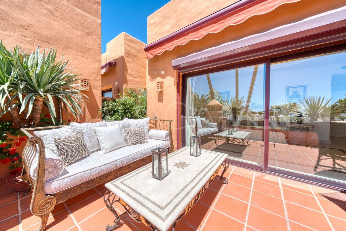Wohnung for sale in Marbella - Puerto Banus