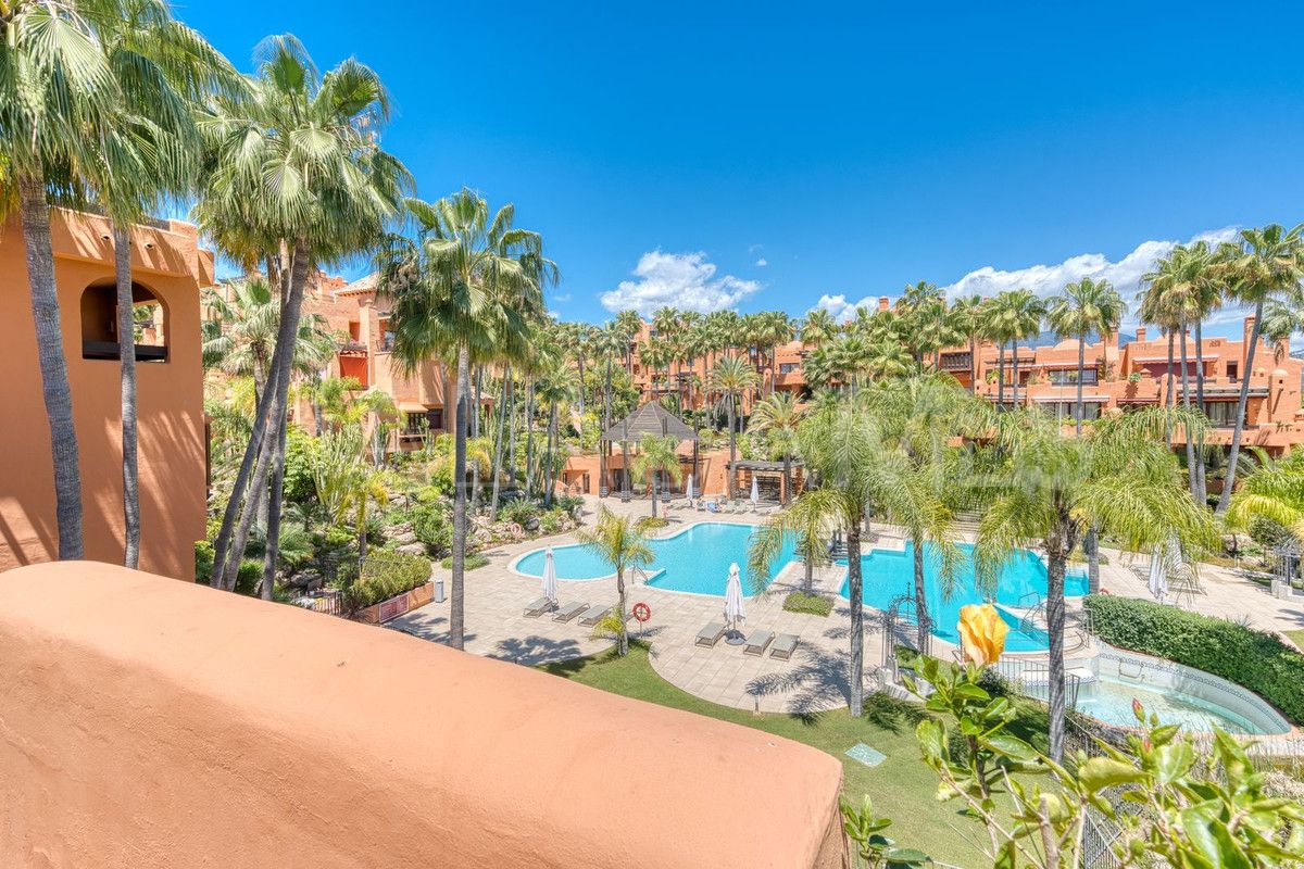 Wohnung for sale in Marbella - Puerto Banus