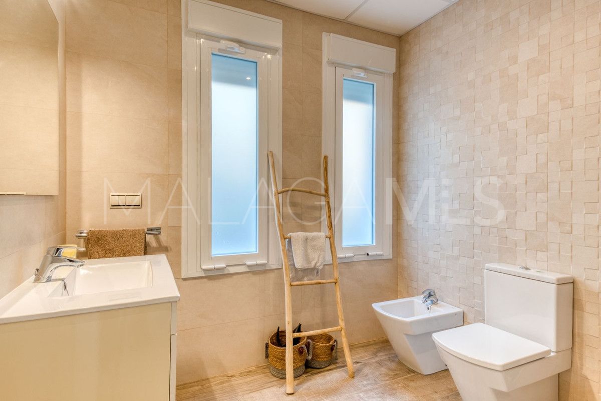 Villa for sale in Riviera del Sol with 3 bedrooms