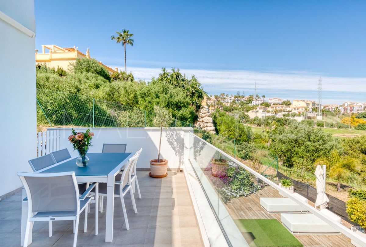 Villa for sale in Riviera del Sol with 3 bedrooms
