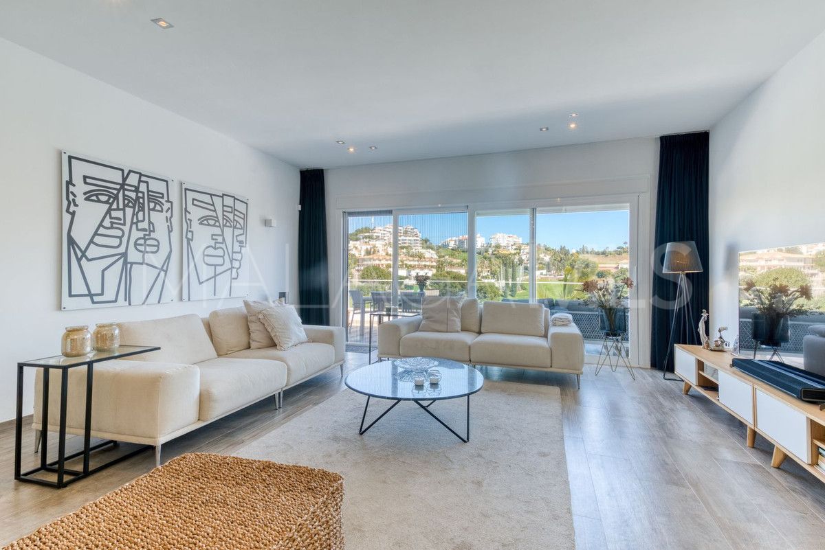 Villa for sale in Riviera del Sol with 3 bedrooms