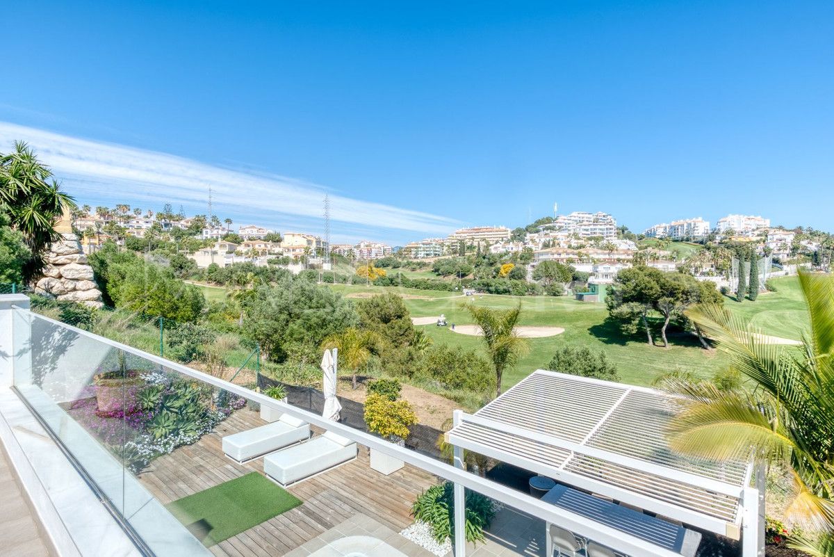Villa for sale in Riviera del Sol with 3 bedrooms