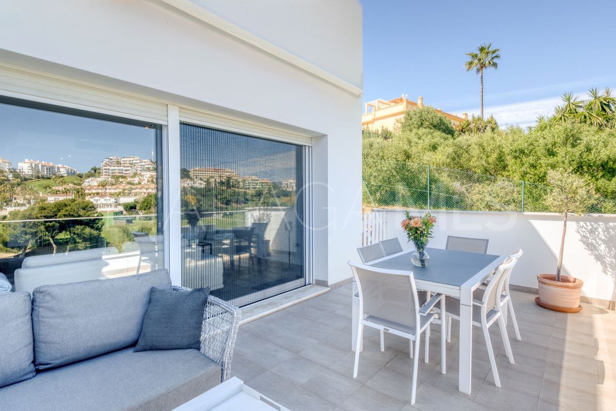 Villa for sale in Riviera del Sol with 3 bedrooms