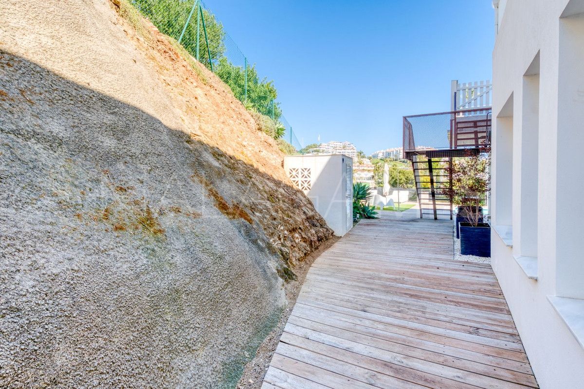 Villa for sale in Riviera del Sol with 3 bedrooms