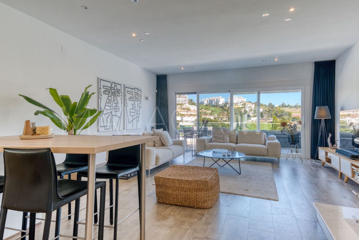 Villa for sale in Riviera del Sol with 3 bedrooms