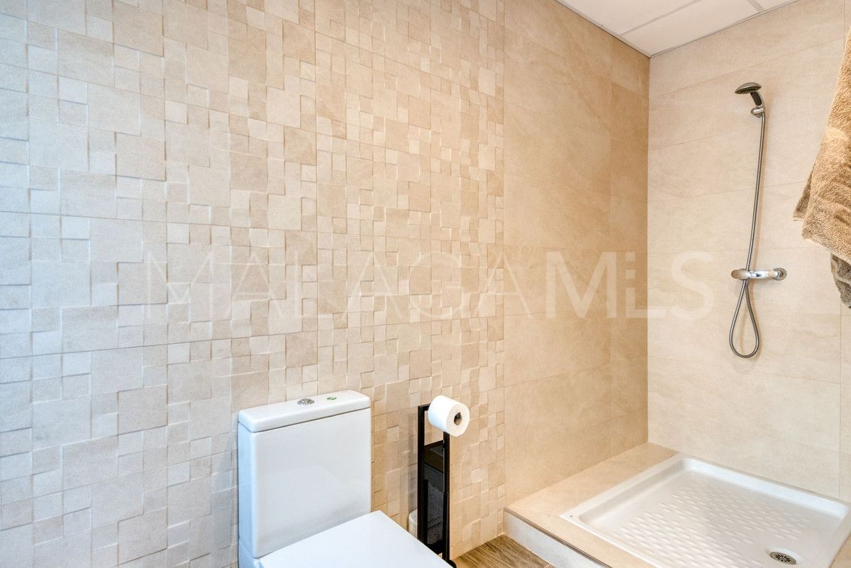 Villa for sale in Riviera del Sol with 3 bedrooms