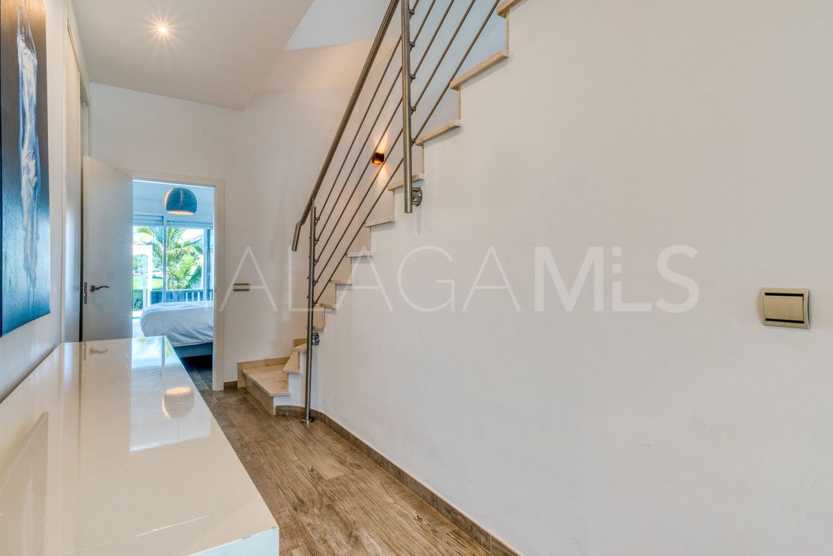 Villa for sale in Riviera del Sol with 3 bedrooms