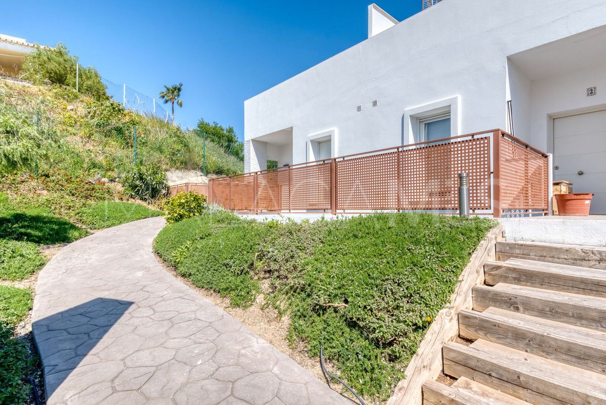 Villa for sale in Riviera del Sol with 3 bedrooms