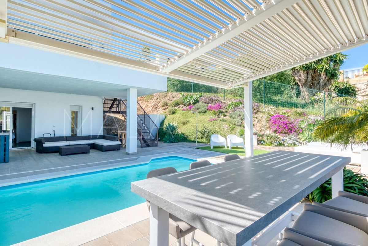 Villa for sale in Riviera del Sol with 3 bedrooms
