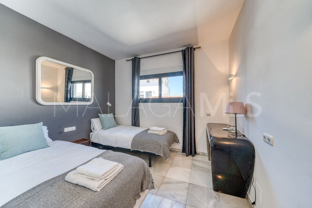 Se vende villa in Nueva Andalucia de 6 bedrooms