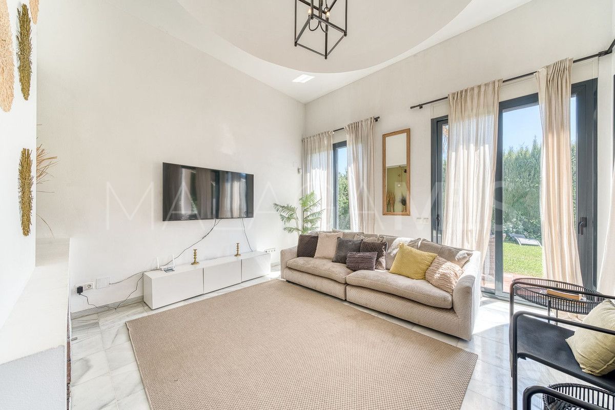 Se vende villa in Nueva Andalucia de 6 bedrooms
