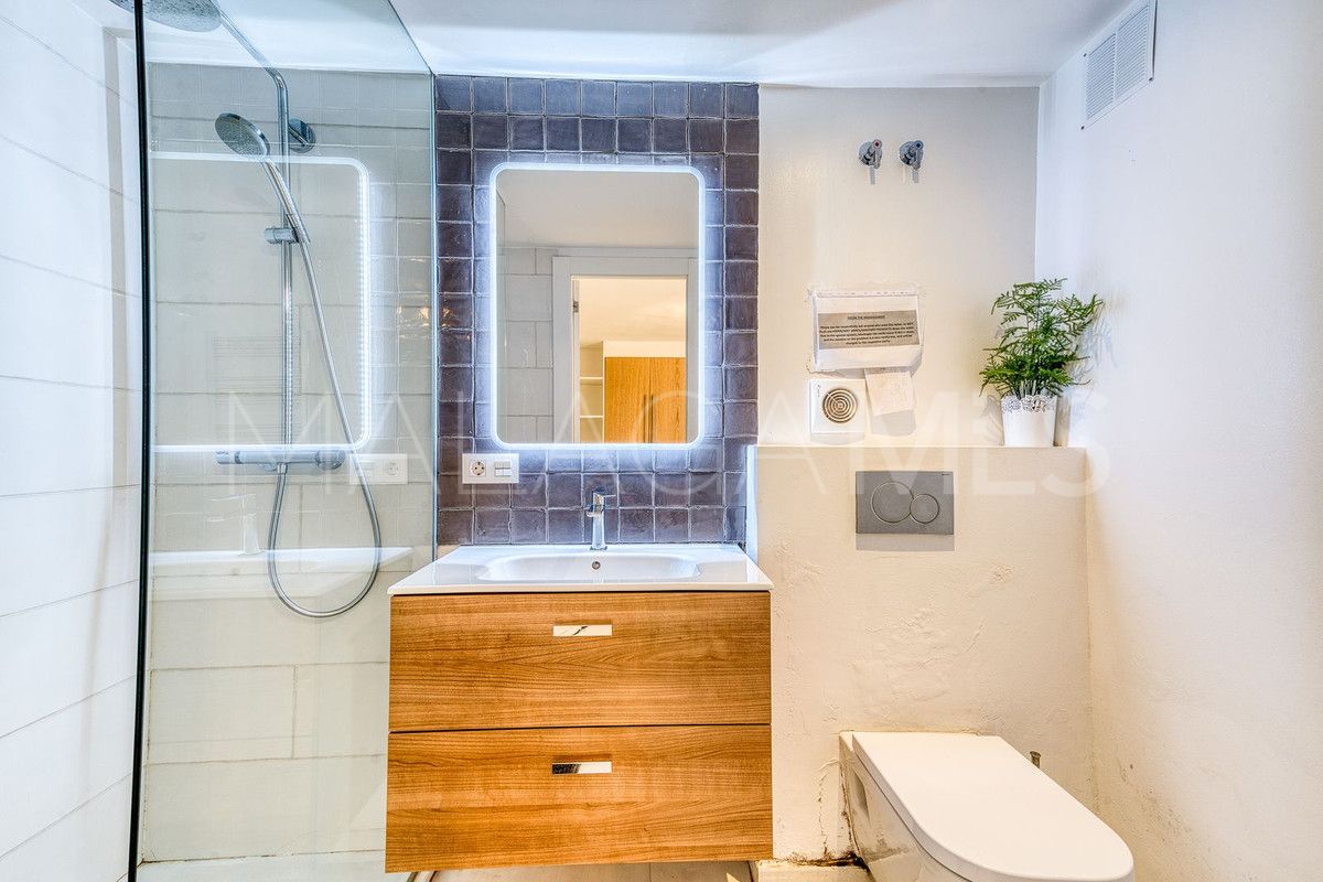 Se vende villa in Nueva Andalucia de 6 bedrooms