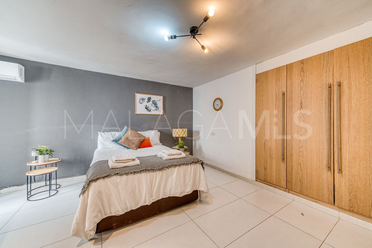 Se vende villa in Nueva Andalucia de 6 bedrooms