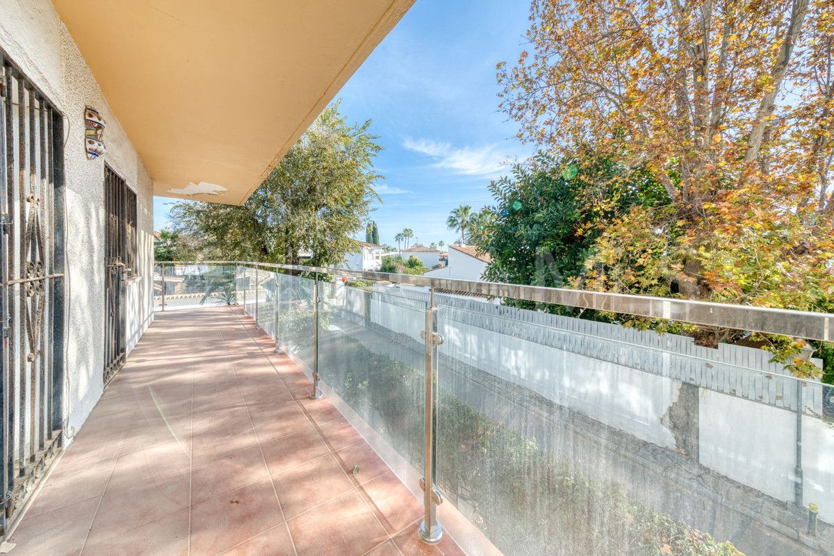 Lägenhet for sale in Marbella Golden Mile